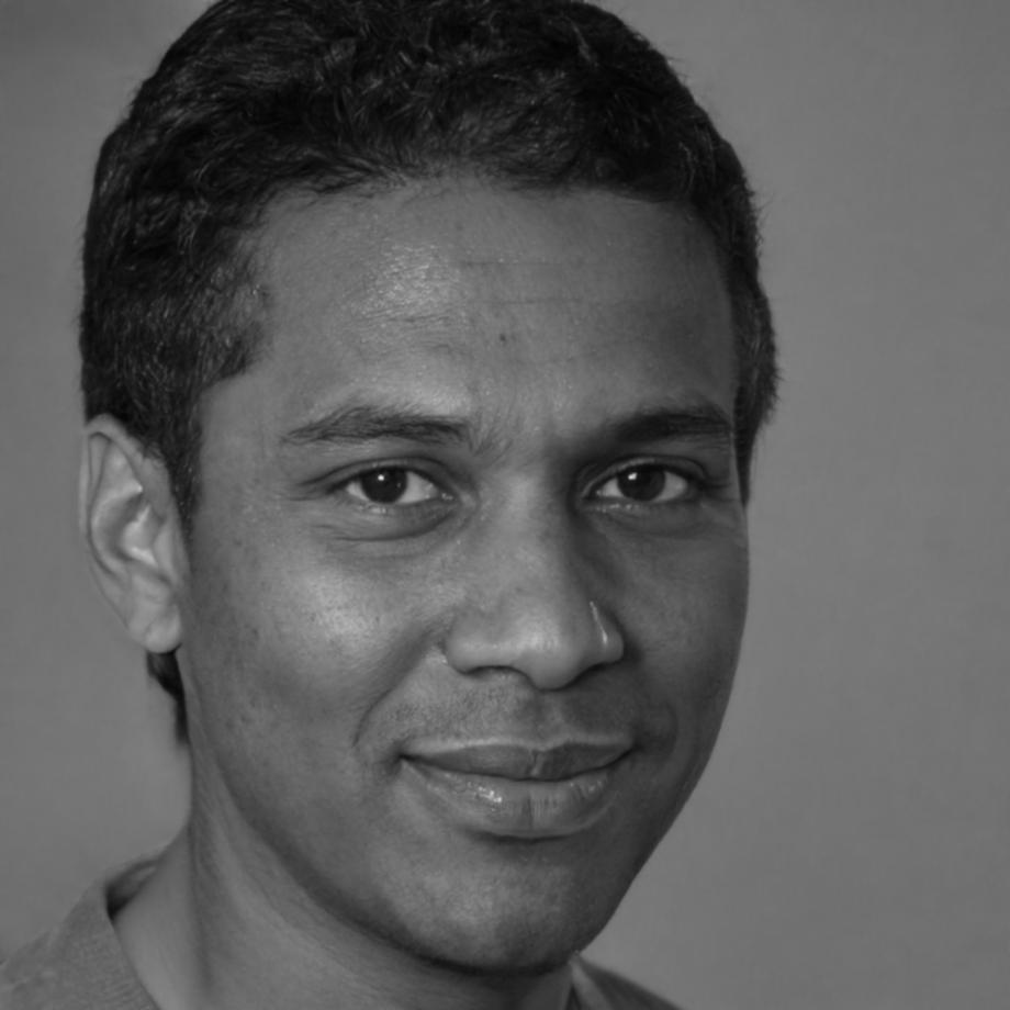 Portret Rareș Drăgulescu