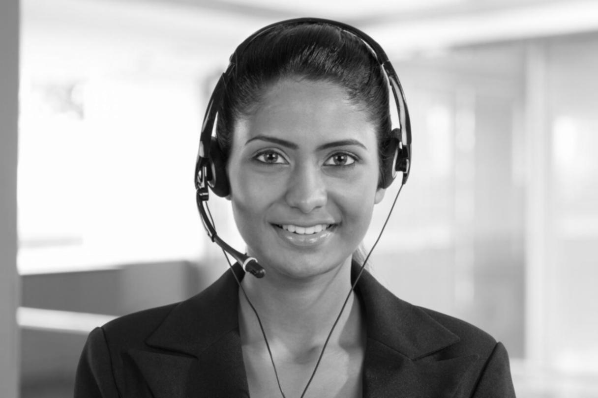 Sesiune practică de analiză financiară cu participanți